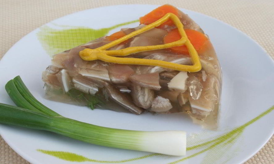 Рецепт холодца из свиных ушей