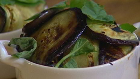 корзинки из баклажанов с телятиной