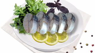 Маринованная скумбрия горячим способом