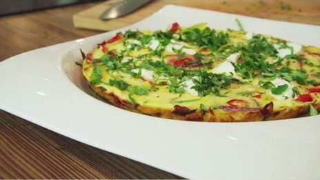 фриттата со сладким перцем и фетой