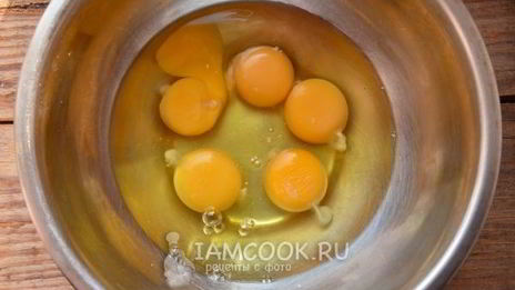 омлет с фаршем в духовке