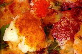 Омлет с колбасой и цветной капустой