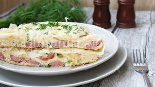 Омлет с лавашом в мультиварке