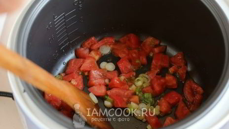 омлет с помидорами в мультиварке