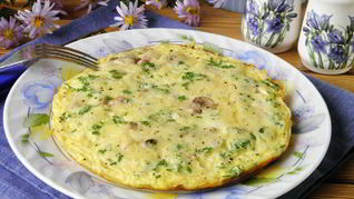 Омлет с ветчиной, грибами и сыром