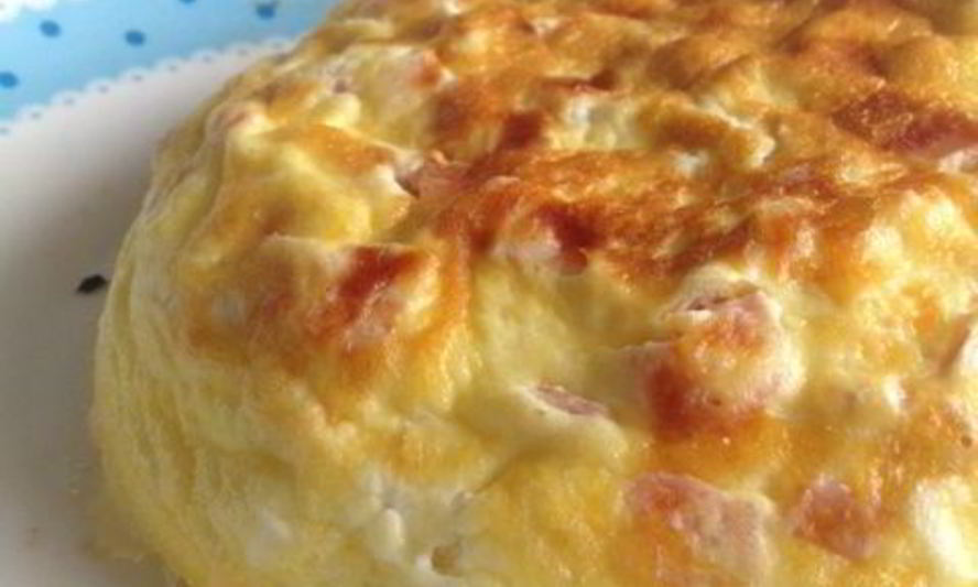 Рецепт омлета с ветчиной в мультиварке