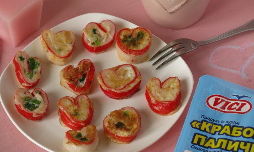 Рецепт омлетиков сердца с крабовыми палочками