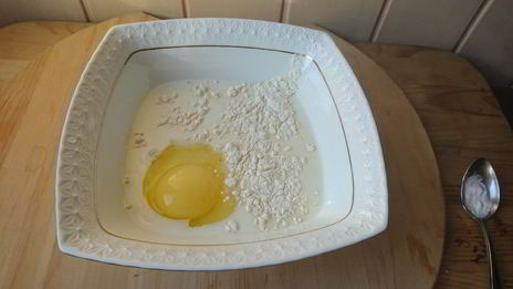 сладкий омлет с яблоком