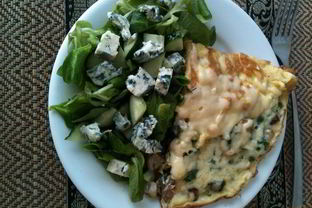 Субботний завтрак — омлет с начинкой