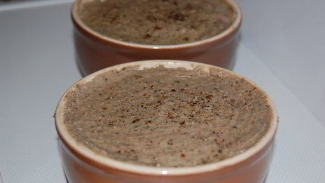 нежный паштет из куриной печени с грибами