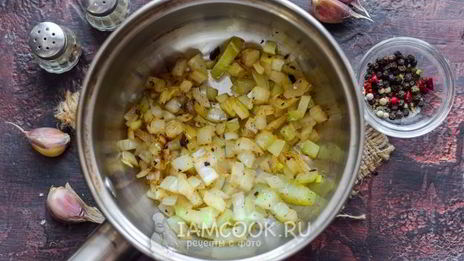 паштет из говяжьей тушенки