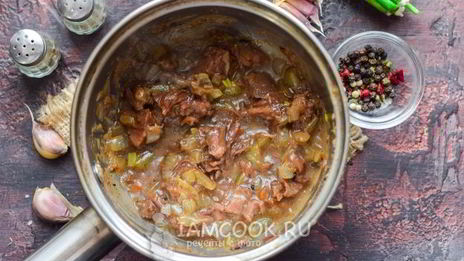 паштет из говяжьей тушенки