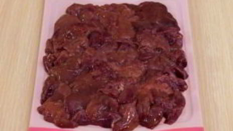 паштет из куриной печени с паприкой и яйцами