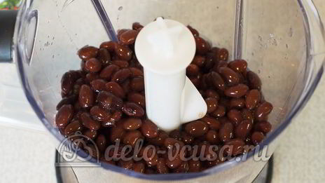 паштет из свеклы и фасоли