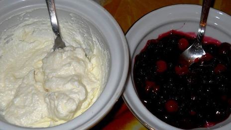 блинные роллы инь и янь с двойной начинкой