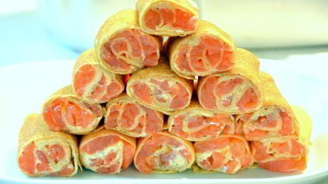 блинные роллы с семгой