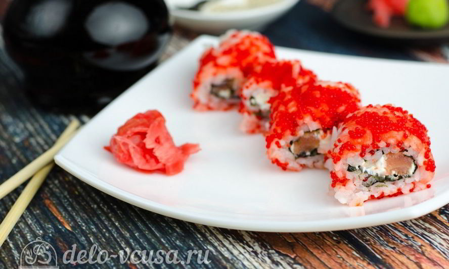 Рецепт масаго ролл с лососем и сыром