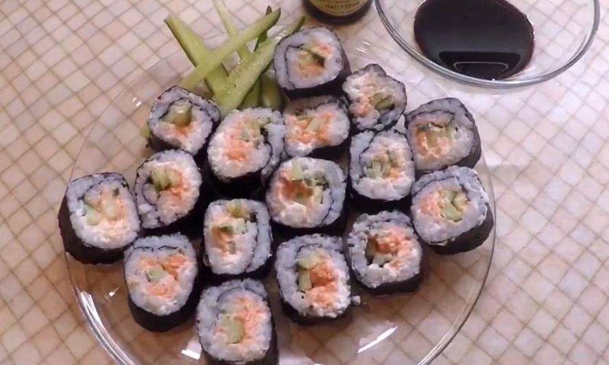 Рецепт роллов с икрой мойвы