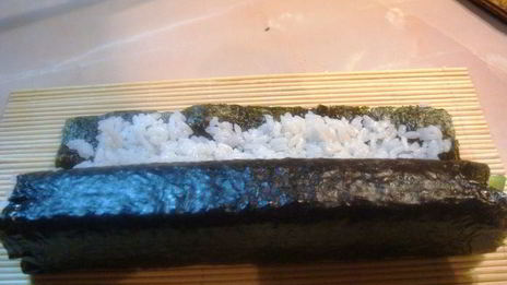 роллы с семгой и авокадо