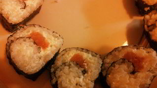 Роллы с сыром филадельфия и семгой