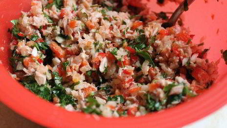 роллы с тунцом