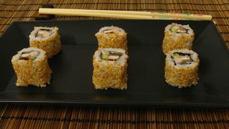 саимаки — роллы наизнанку