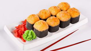 Запеченные роллы с форелью