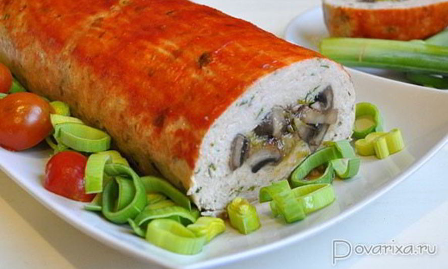 Рецепт куриного рулета с грибами и луком-пореем
