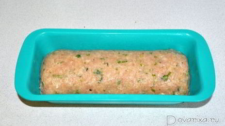 куриный рулет с грибами и луком-пореем