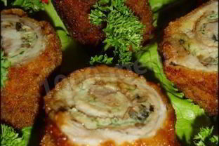 Рулет из грудинки свиной Пенечки