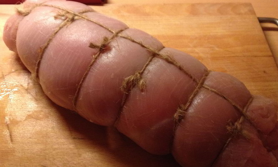 Рецепт рулета из индейки в беконе