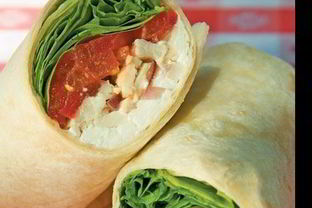 Рулет из лаваша по-гречески