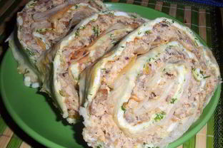 Рулет из лаваша с курочкой и грибочками