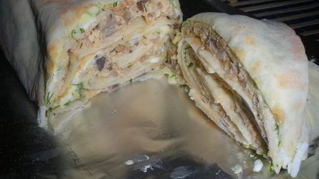 рулет из лаваша с курочкой и грибочками