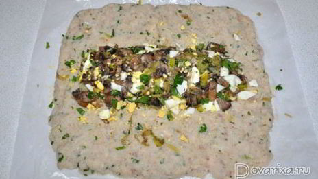 рулет из рыбного фарша с грибами