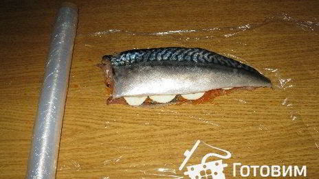 рулет из скумбрии