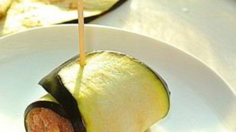 рулетики из баклажанов с фаршем