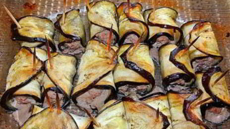 рулетики из баклажанов с фаршем