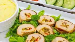 Рулетики из индейки с болгарским перцем