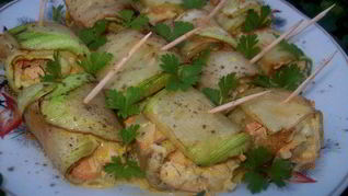 Рулетики из кабачков с морковной начинкой