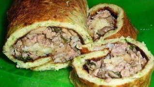 Рулетики из кабачков с мясной начинкой