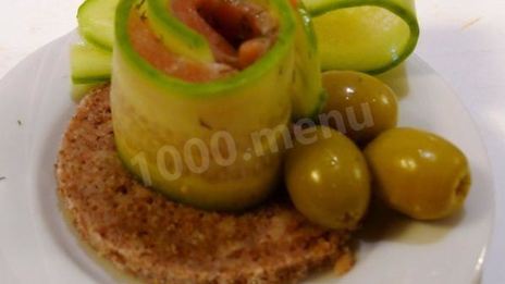 рулетики из огурцов и семги