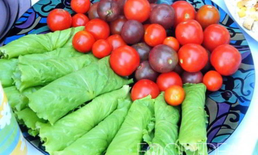 Рецепт рулетов из листьев салата