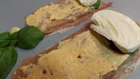 рулеты куриные ролатини