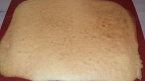 сладкий новогодний рулет