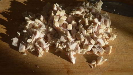 слоеный рулет с курицей и грибами