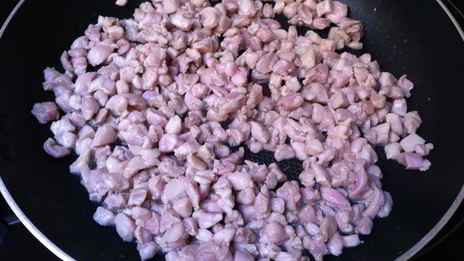 самса из слоеного теста с курицей