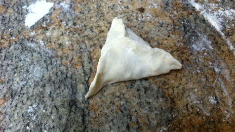 самса из слоеного теста с курицей