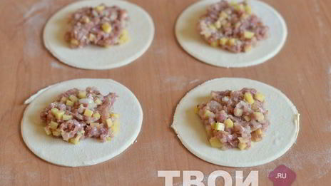 самса из слоеного теста