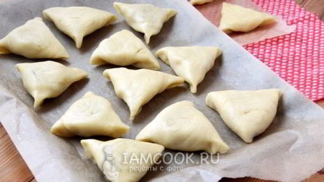 самса с картофелем и сыром